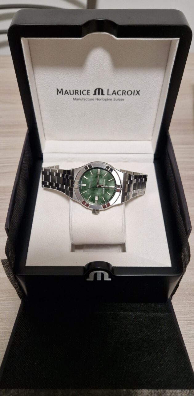 Maurice lacroix aikon verde alien limited edition 42 mm